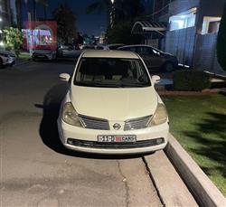 نيسان تيدا